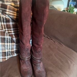 Freebird by Steven wine Coal